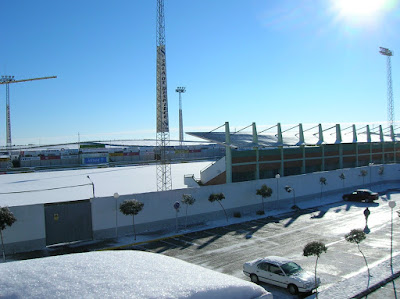 El Campo de Fútbol del Polideportivo Municipal nevado. Foto: Pozoblanco News