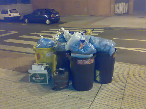 Contenedoresw%20Llenos%202.jpg
