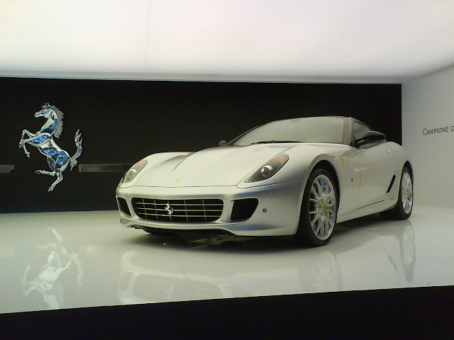 ferrari%2001.jpg