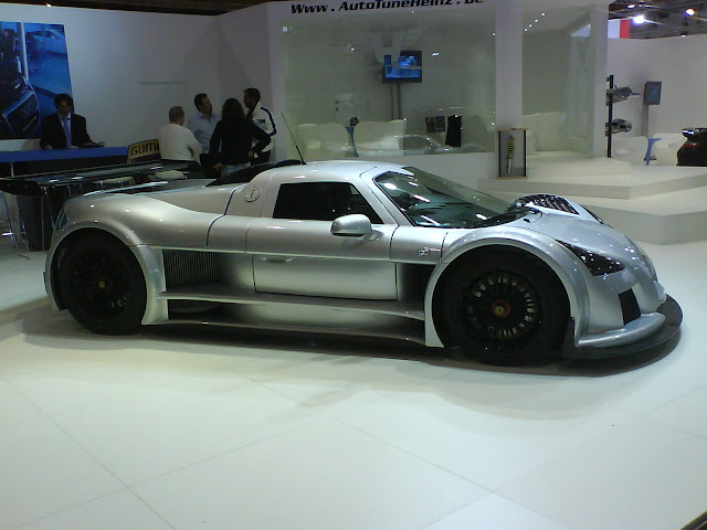 gumpert%2001b.jpg