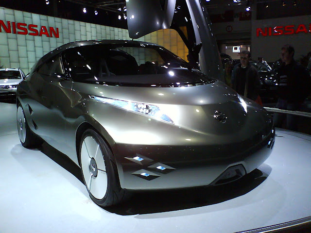 nissan%20mixim%2001.jpg